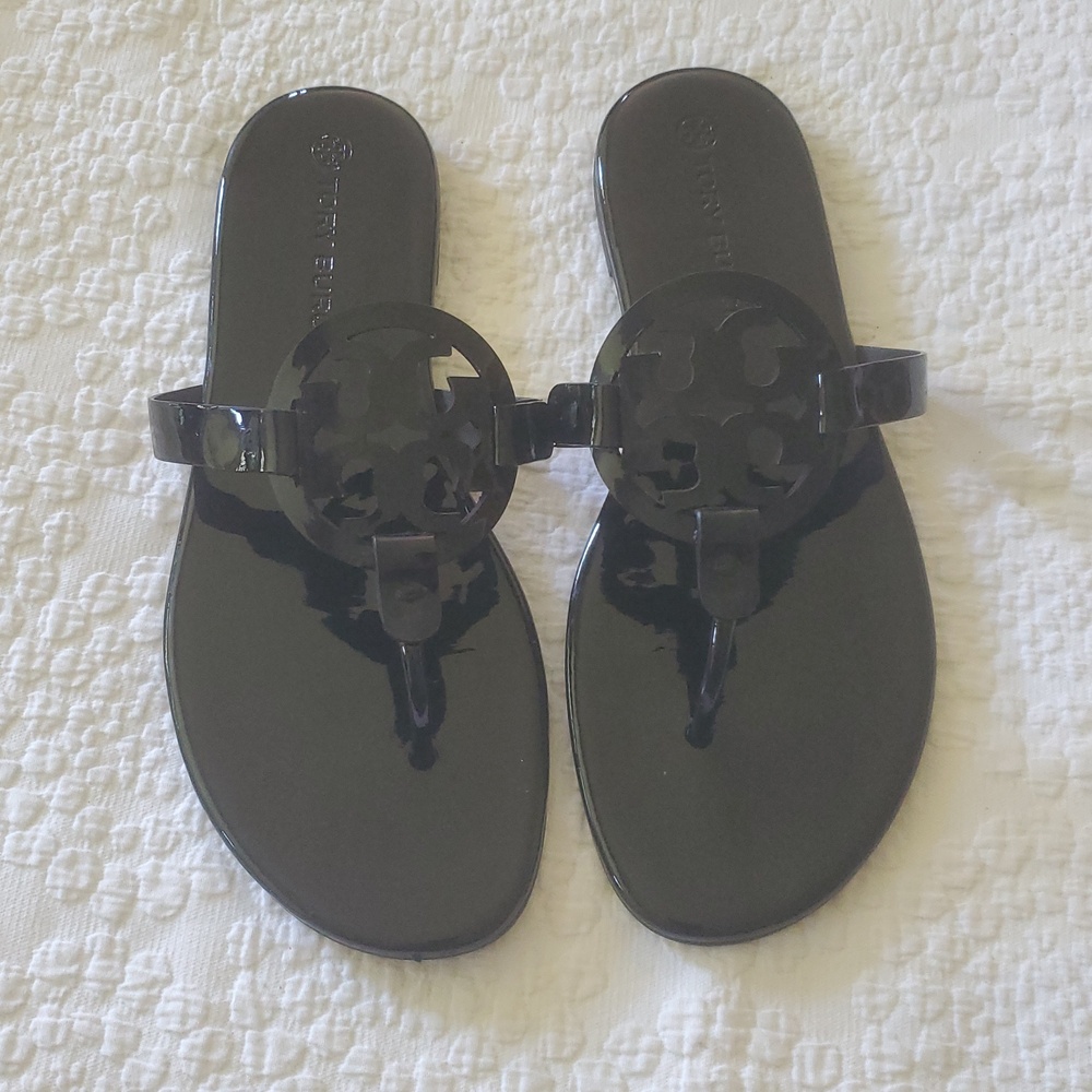 TORY BURCH SHINY BLACK  MILLER SOFT SANDALS /SZ: 10 - Picture 3 of 14